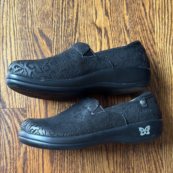 Alegria Women’s 41/10.5 Black Mules with Cushioned Comfort - Picture 3 of 7